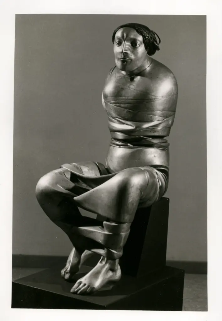 Anonimo , Vangi, Giuliano - sec. XX - Donna seduta , fronte