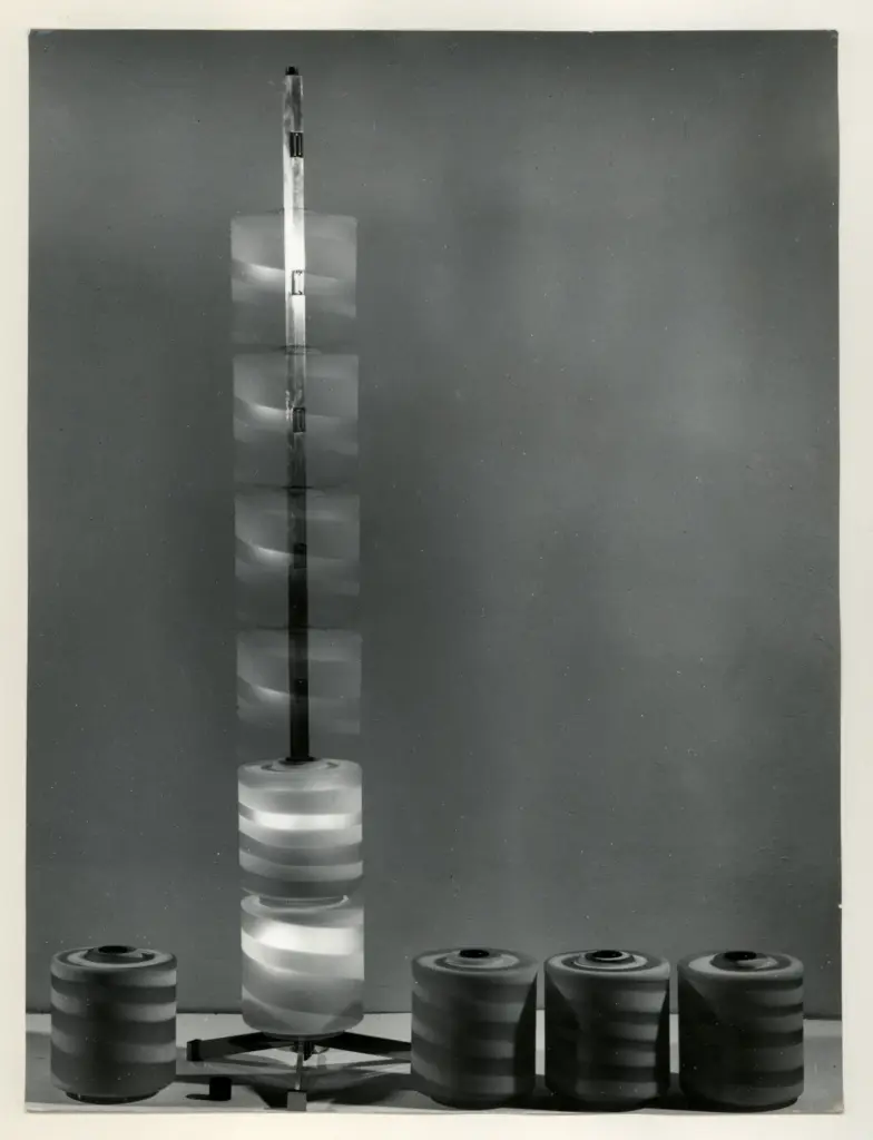 Cameraphoto , fronte