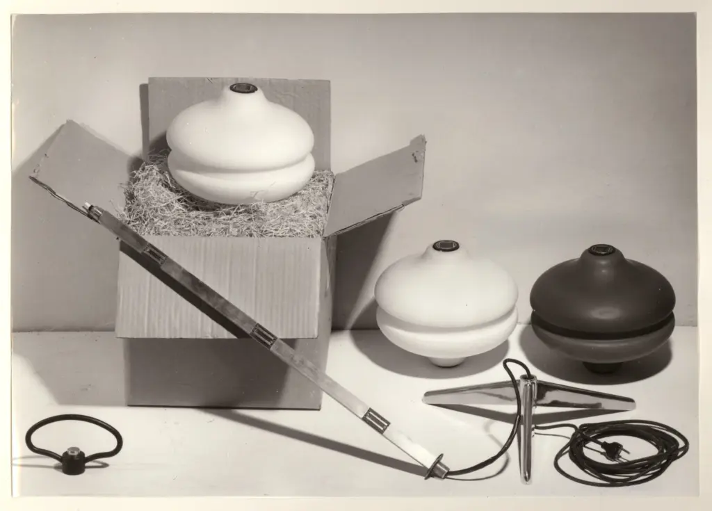 Cameraphoto , fronte