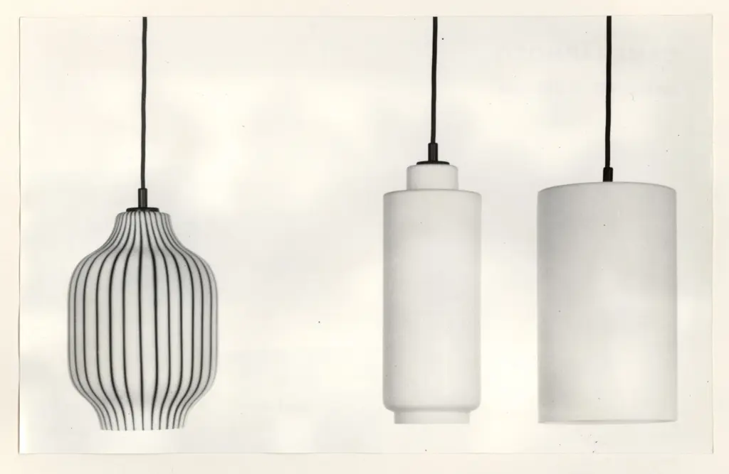 Cameraphoto , fronte