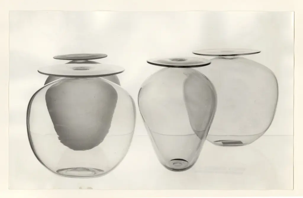 Vianello, Vinicio , Vasi