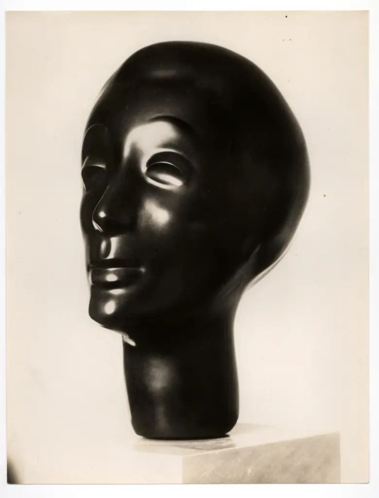 Anonimo , Viterbo, Dario - sec. XX - Testa regale , fronte