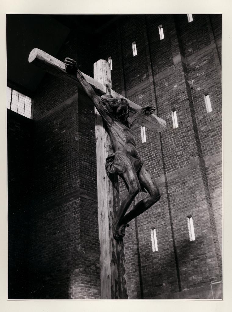 Anonimo , Vivarelli, Jorio - sec. XX - Crocifisso in legno , fronte