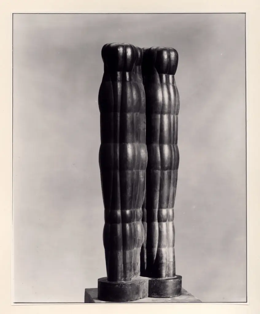 Giacomelli , Avramidis, Johannes - sec. XX - Gruppo di quattro figure , fronte