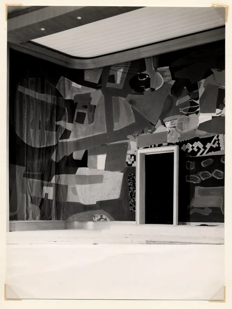 Anonimo , Bezombes, Roger - sec. XX - Decorazioni astratte , fronte