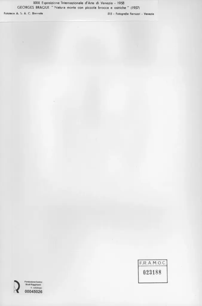 Fotografia Ferruzzi , Braque, George - sec. XX - Natura morta con piccola brocca e ostriche , retro