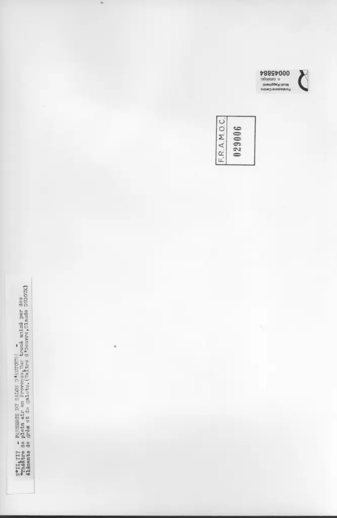 Anonimo , Dugoux, Claude - sec. XIX - Th&eacute;atre de plein air en Provence. Mur trou&eacute; anim&eacute; par des &eacute;lements de gr&egrave;s et de galets , retro