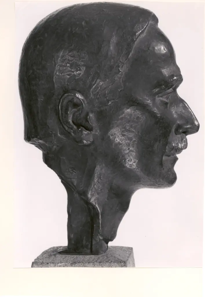 Anonimo , Kolbe, Georg - sec. XX - Portrait of W.R. Valentiner , fronte