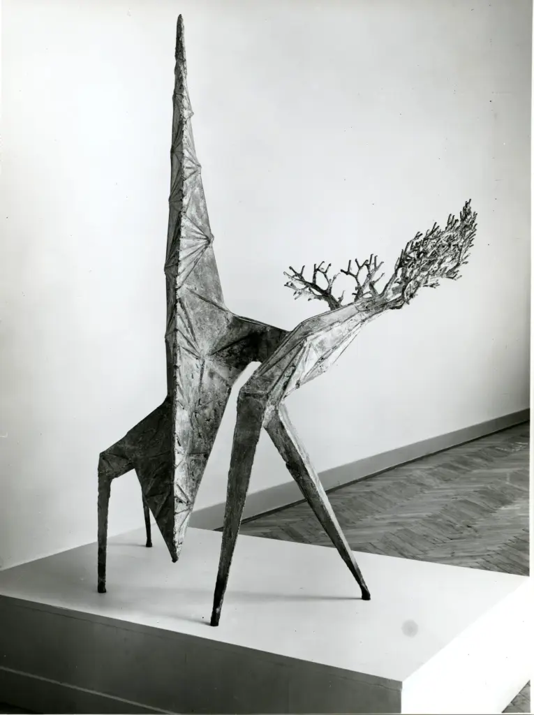 A.F.I. Agenzia Fotografica Industriale , Chadwick, Lynn - sec. XX - Le Stagioni , fronte