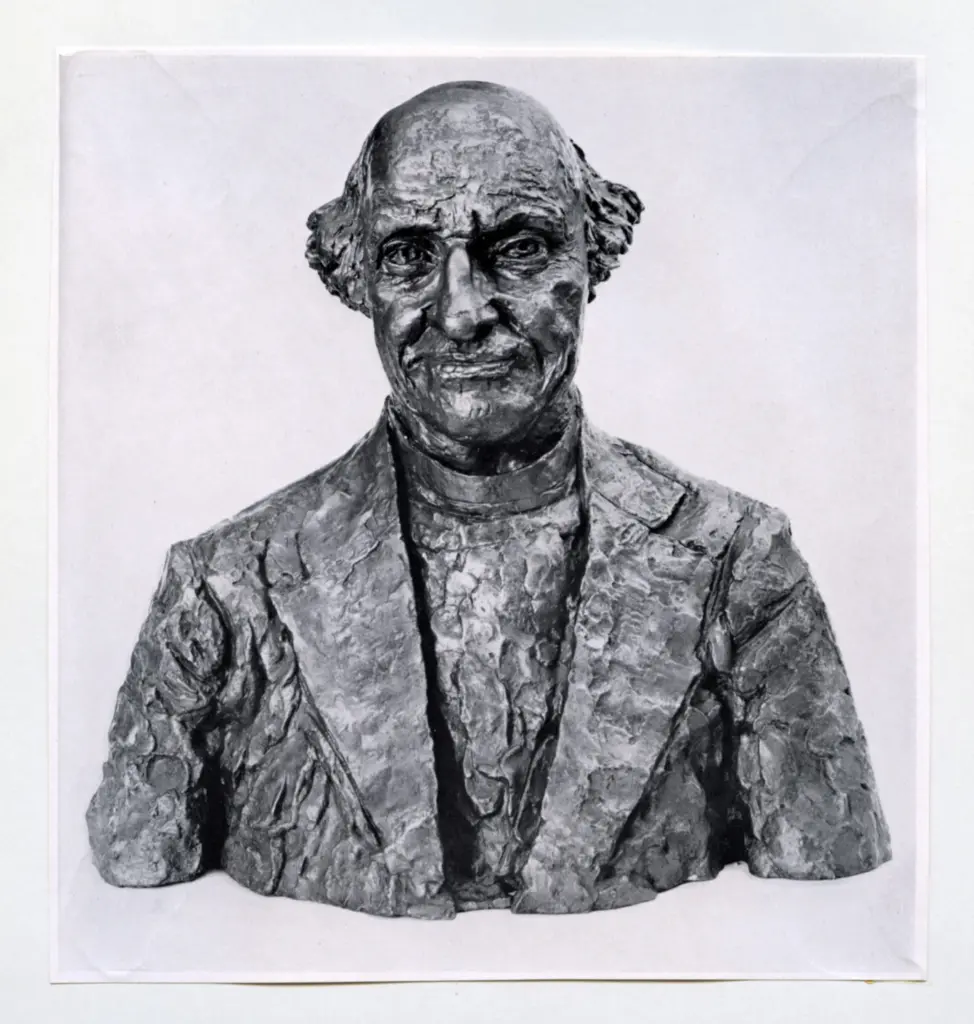 Anonimo , Epstein, Jacob - sec. XX - Portrait Head of Dean Hewlett Johnson , fronte