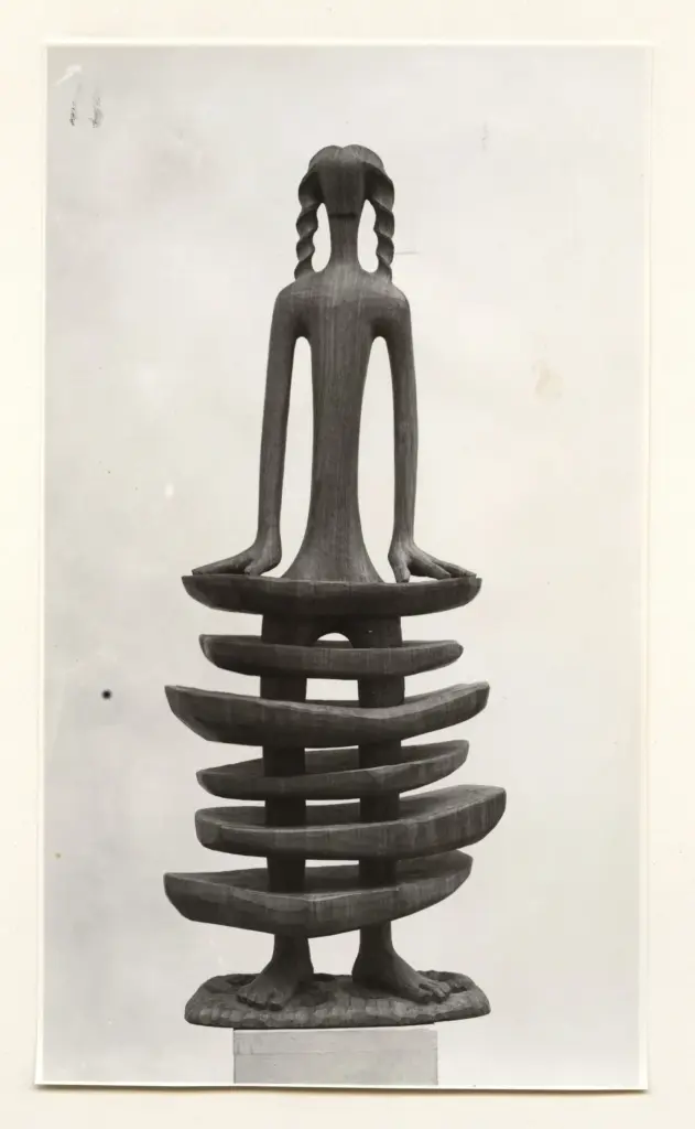 A.F.I. Agenzia Fotografica Industriale , Heron, Hilary - sec. XX - La signora delle rocce , fronte