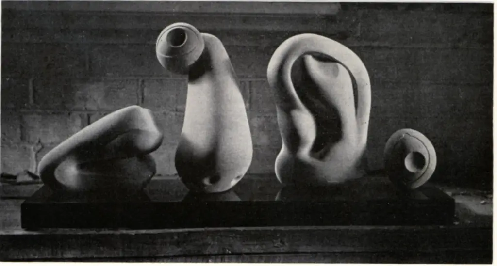 Anonimo , McWilliam, F. E. - sec. XX - Head in Exstended Order , fronte