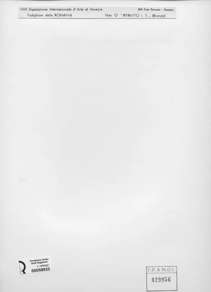 Fotografia Ferruzzi , Han, O. - sec. XX - Ritratto I.T. , retro