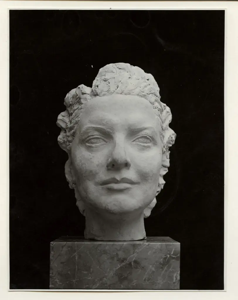 Fotografia Ferruzzi , Petrascu, Militza - sec. XX - Ritratto , fronte