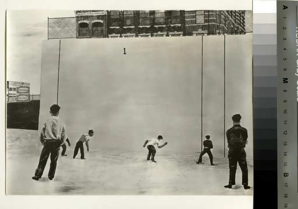 Anonimo , Shahn, Ben - sec. XX - Gioco a palla , fronte