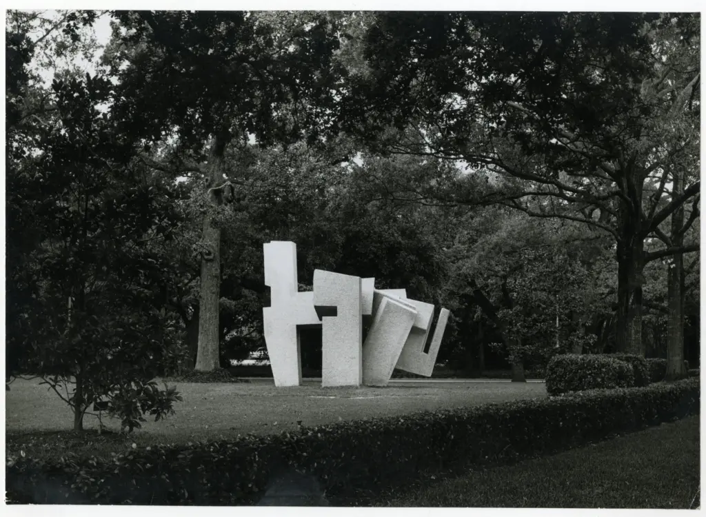 Chillida, Eduardo , fronte