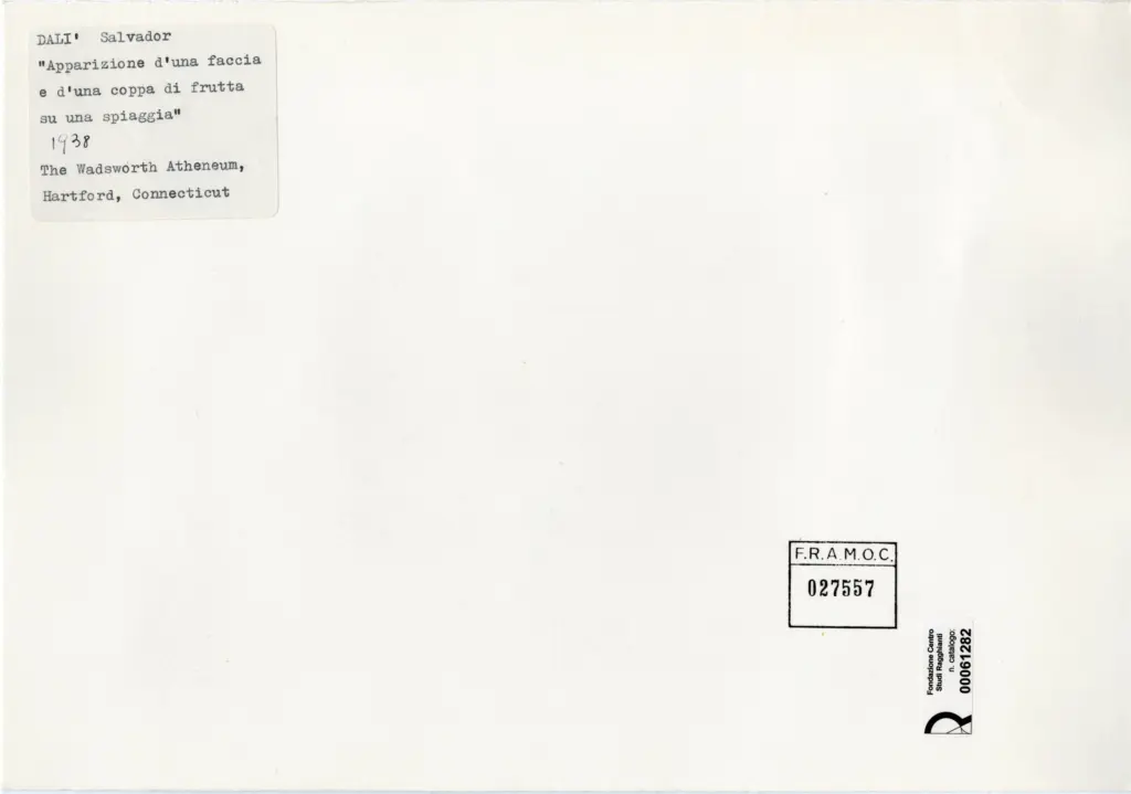 Anonimo , Dali', Salvador - sec. XX - Apparizione di una faccia e d'una coppa di frutta su una spiaggia , retro