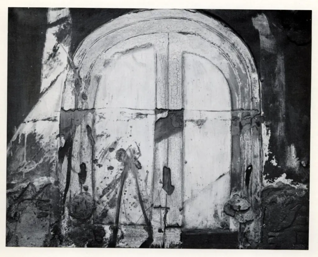 Anonimo , Tapies, Antonio - sec. XX - Graue T&uuml;r auf schwarzem Grund , fronte