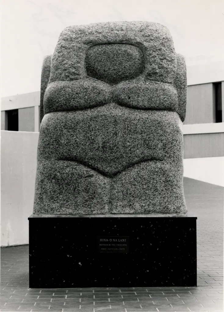 Clurman, Gregory , Na Lani, Mother of Universo -