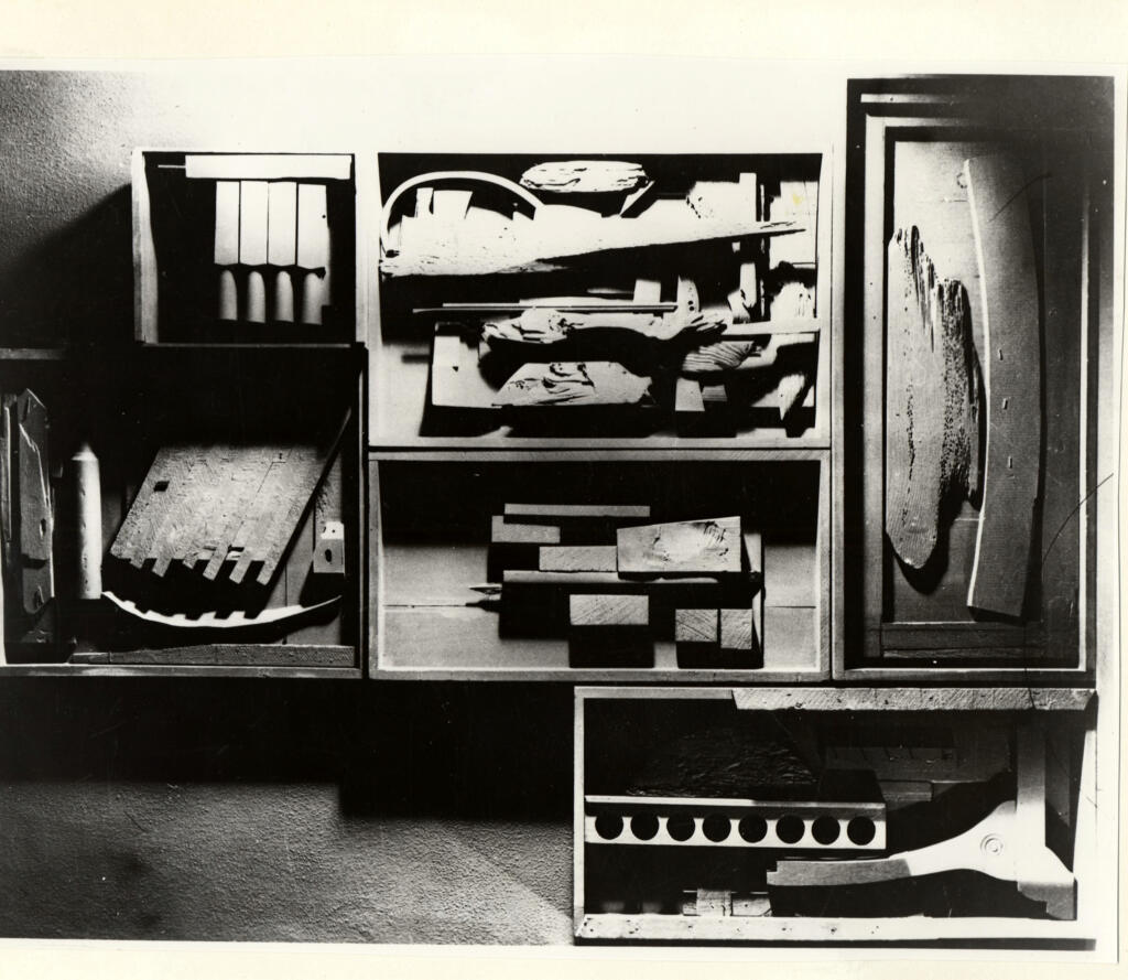 Anonimo , Nevelson, Louise - sec. XX - Viaggio , fronte