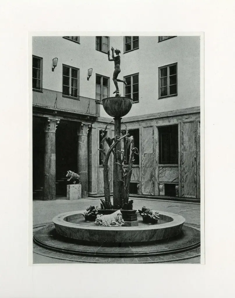 Anonimo , Milles, Carl - sec. XX - Animals in bronze and diana fountain , fronte