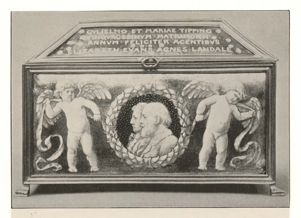 Anonimo , Fisher, Alexander - sec. XIX - Cofanetto in argento smaltato , fronte