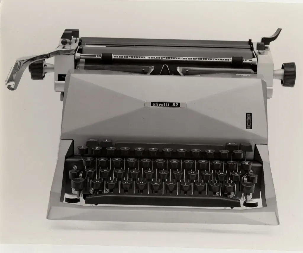 Anonimo , Nizzoli, Marcello - sec. XX - Diaspron 82, disegno per Olivetti , fronte