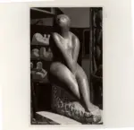 Cappello, Carmelo , Statua di donna seduta