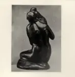 Carlini, Spartaco , Genitore con figlio (scultura)