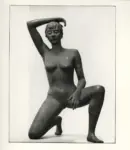 De Fiori, Ernesto , Donna rannicchiata