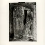 Sasso, Sergio , Rilievo. Donne in preghiera