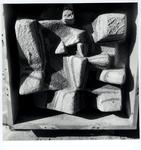 Anonimo , Nivola, Costantino - sec. XX - Una delle ventotto sculture sulla facciata di una scuola di Brooklyn, New York