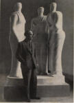 Moore, Henry , Moore davanti a: "Trois Femme debout"