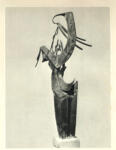 Gonzales, Julio , Woman combing her Hair